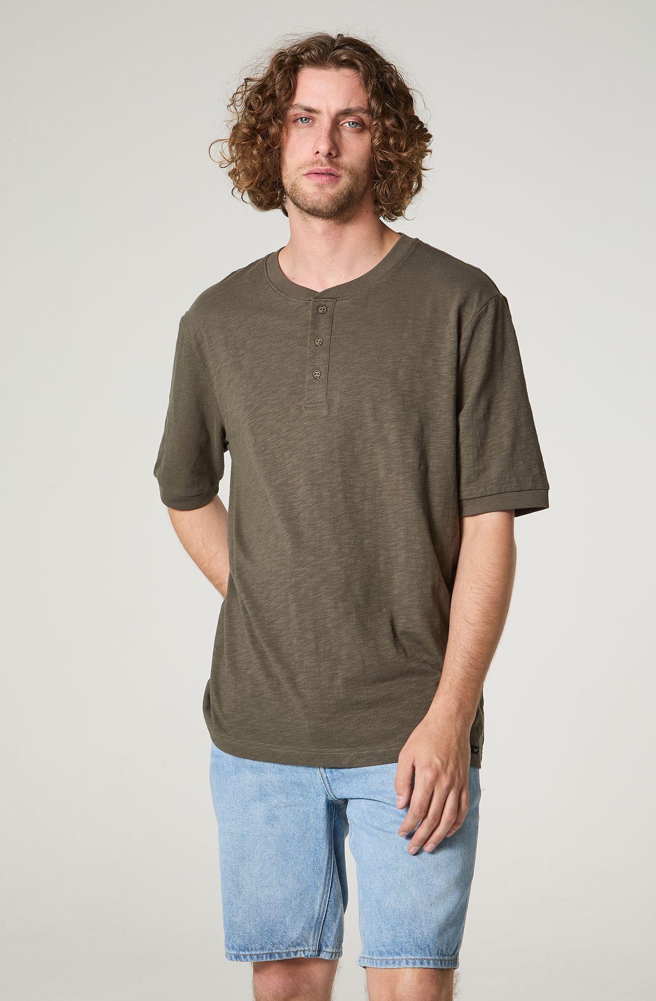Polera Hombre Manga Corta  Henley Regular  Fit Botones-1