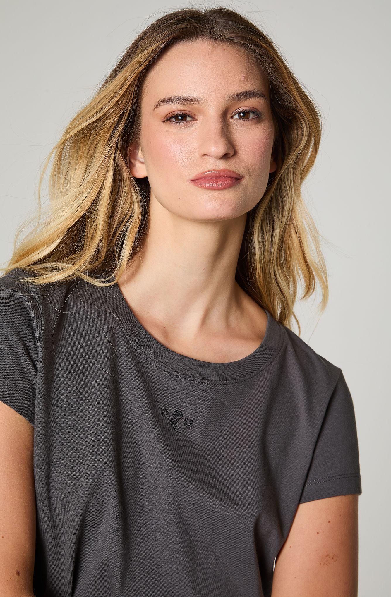Polera Mujer Crop Manga Corta Regular Fit 100% Cotton-2