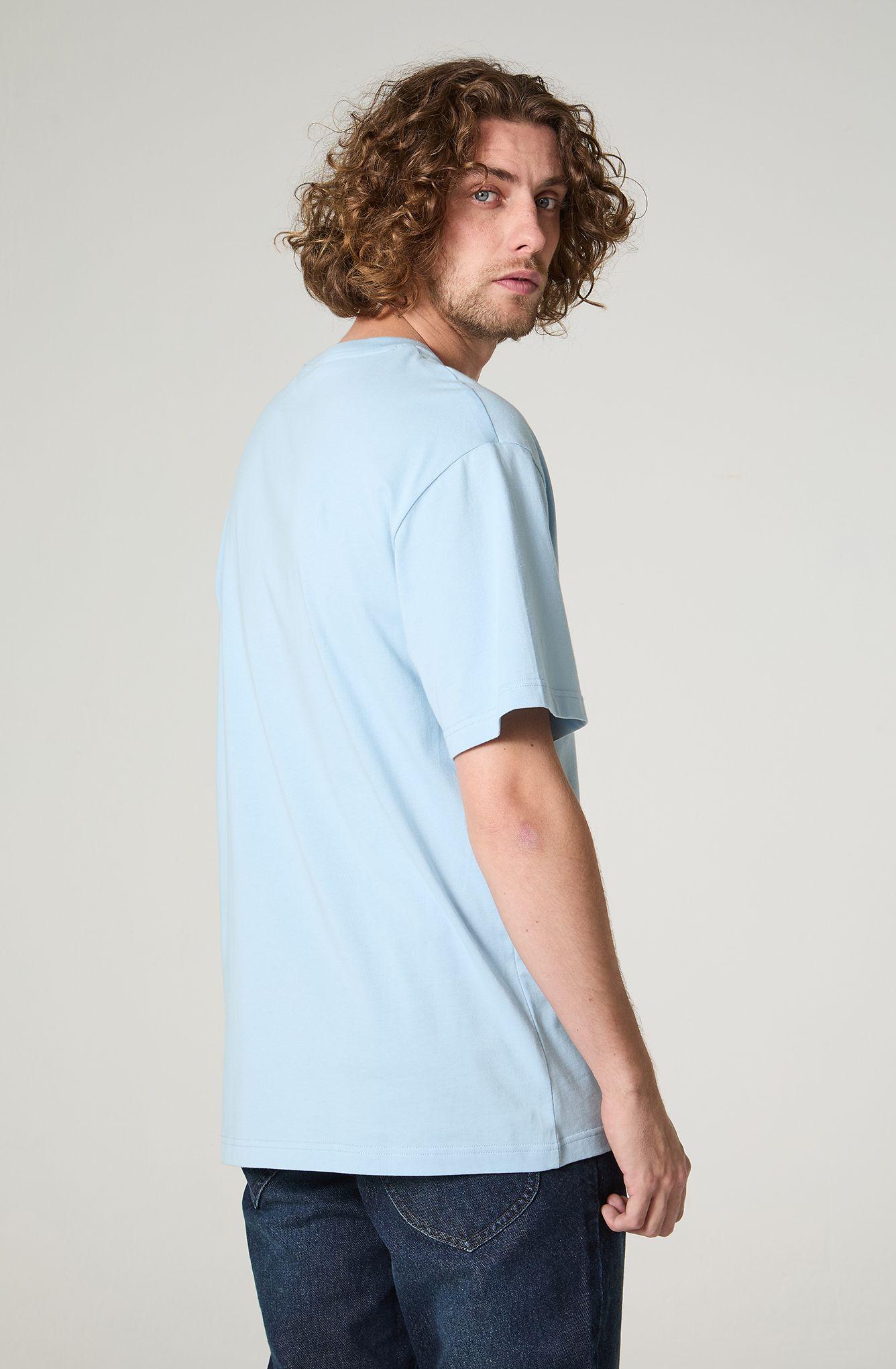 Polera Hombre Cuello Redondo Manga Corta  Regular  Fit Bordado-3