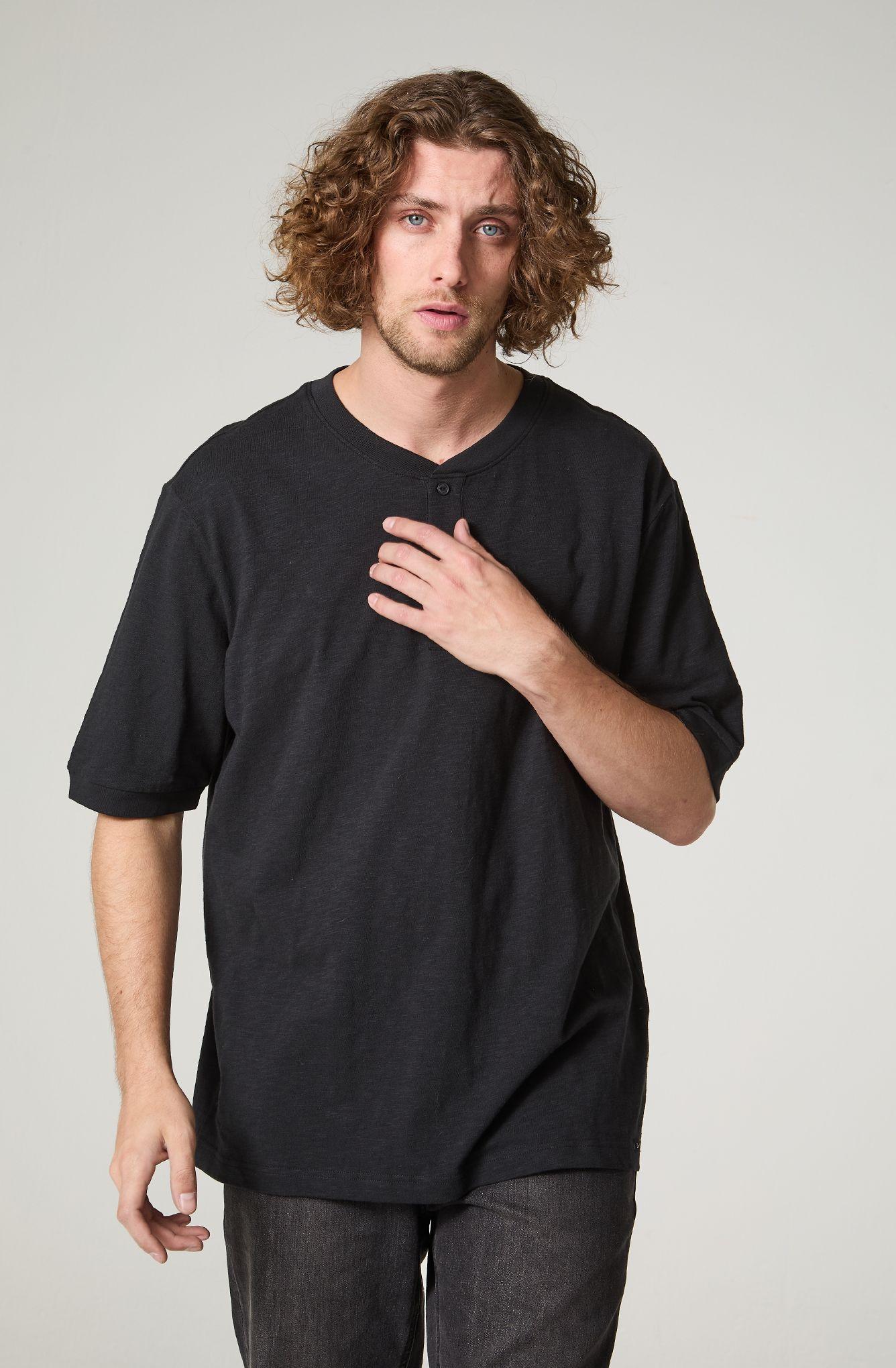 Polera Hombre Manga Corta  Henley Regular  Fit Botones-1
