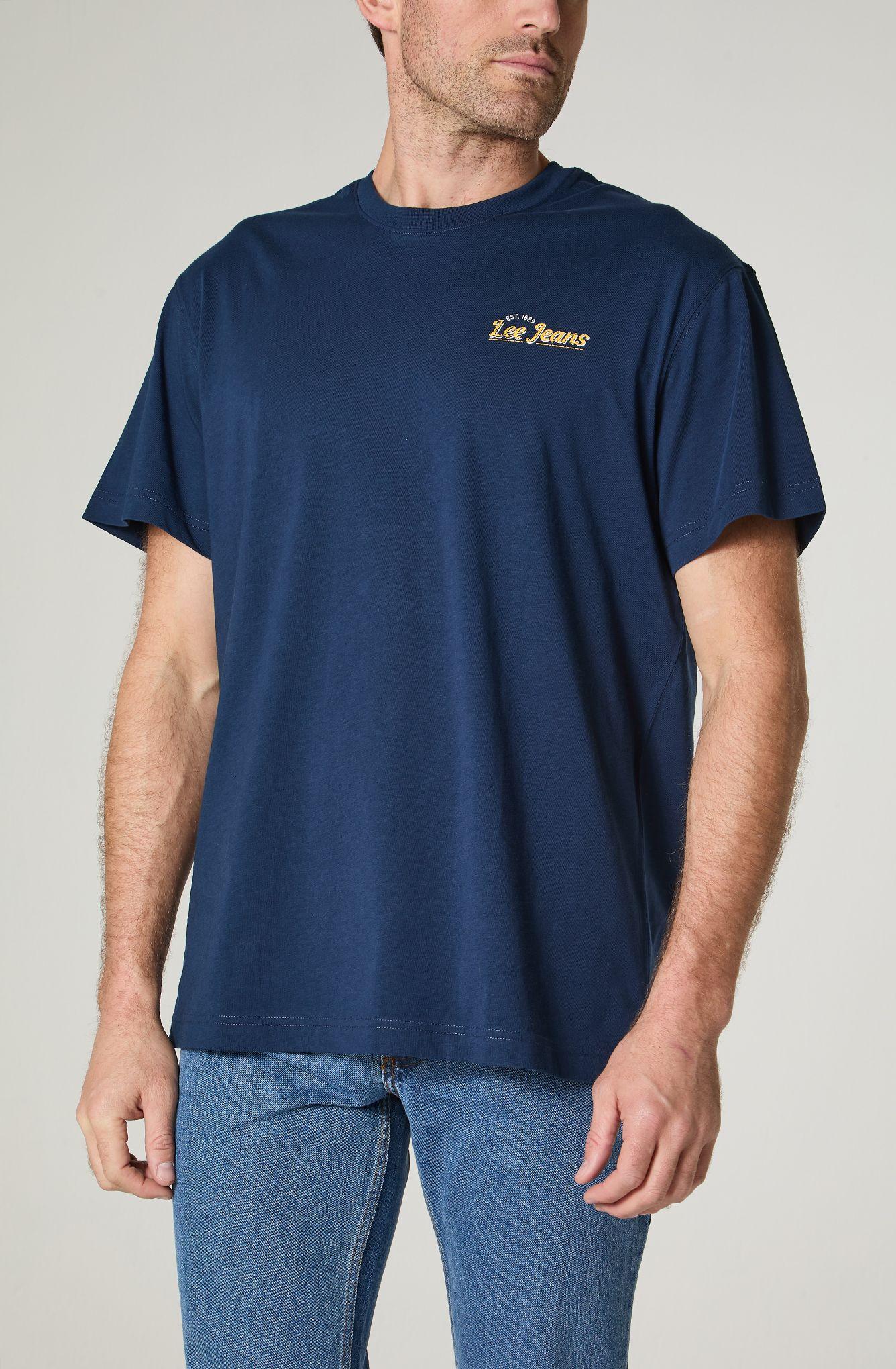 Polera Hombre Cuello Redondo Manga Corta  Con Estampado En Espalda Regular Fit-1