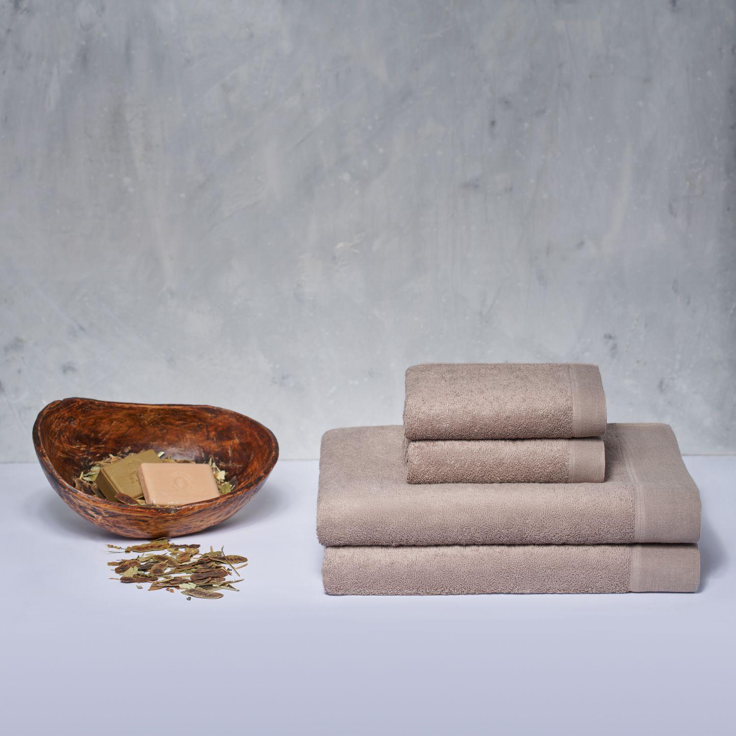 Set 2 toallas mano y 2 toallones baño Elegance sándalo, 100% algodón, 550 gr/m2-1