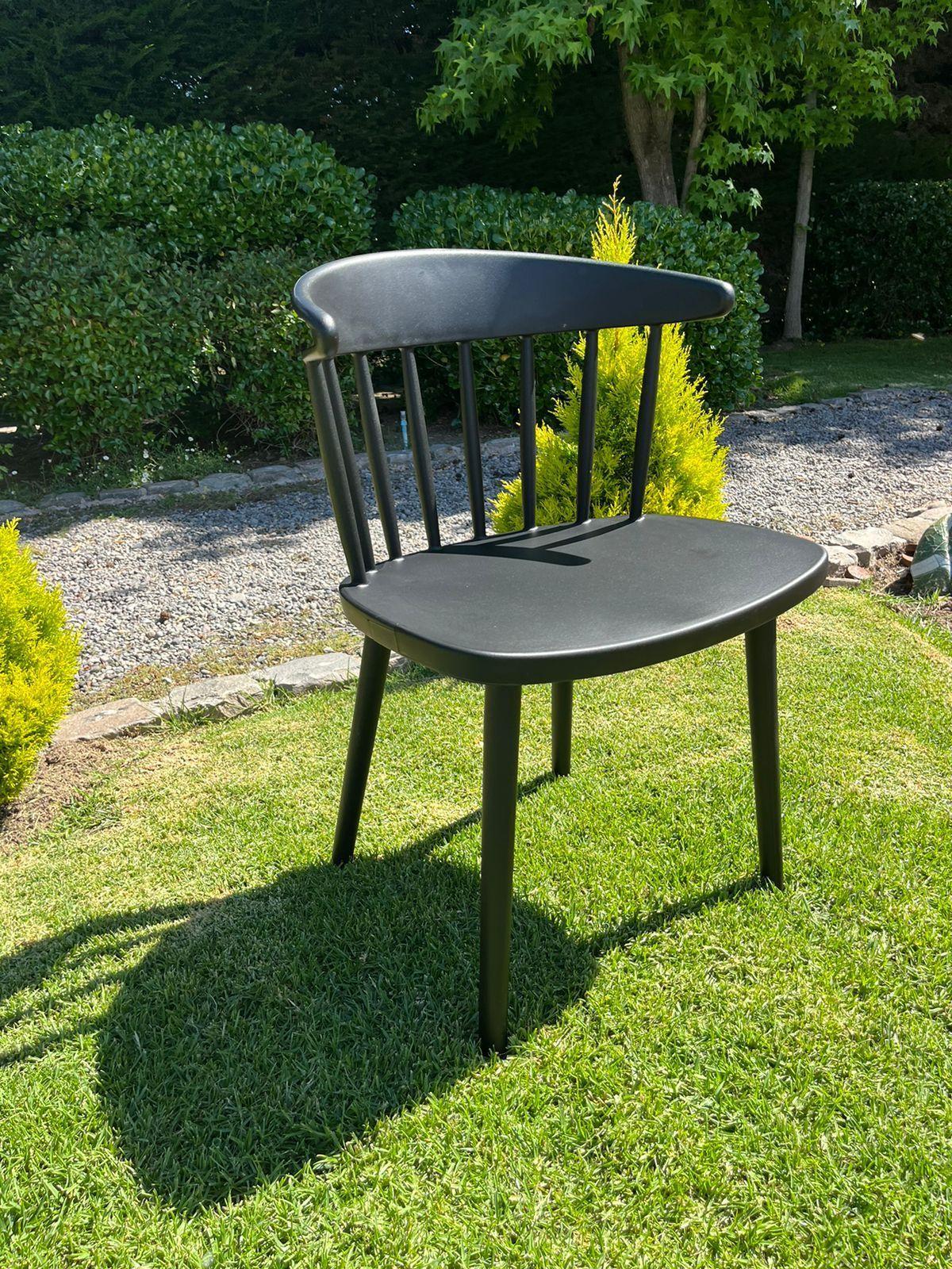 Silla tipo Windsor Negro-2