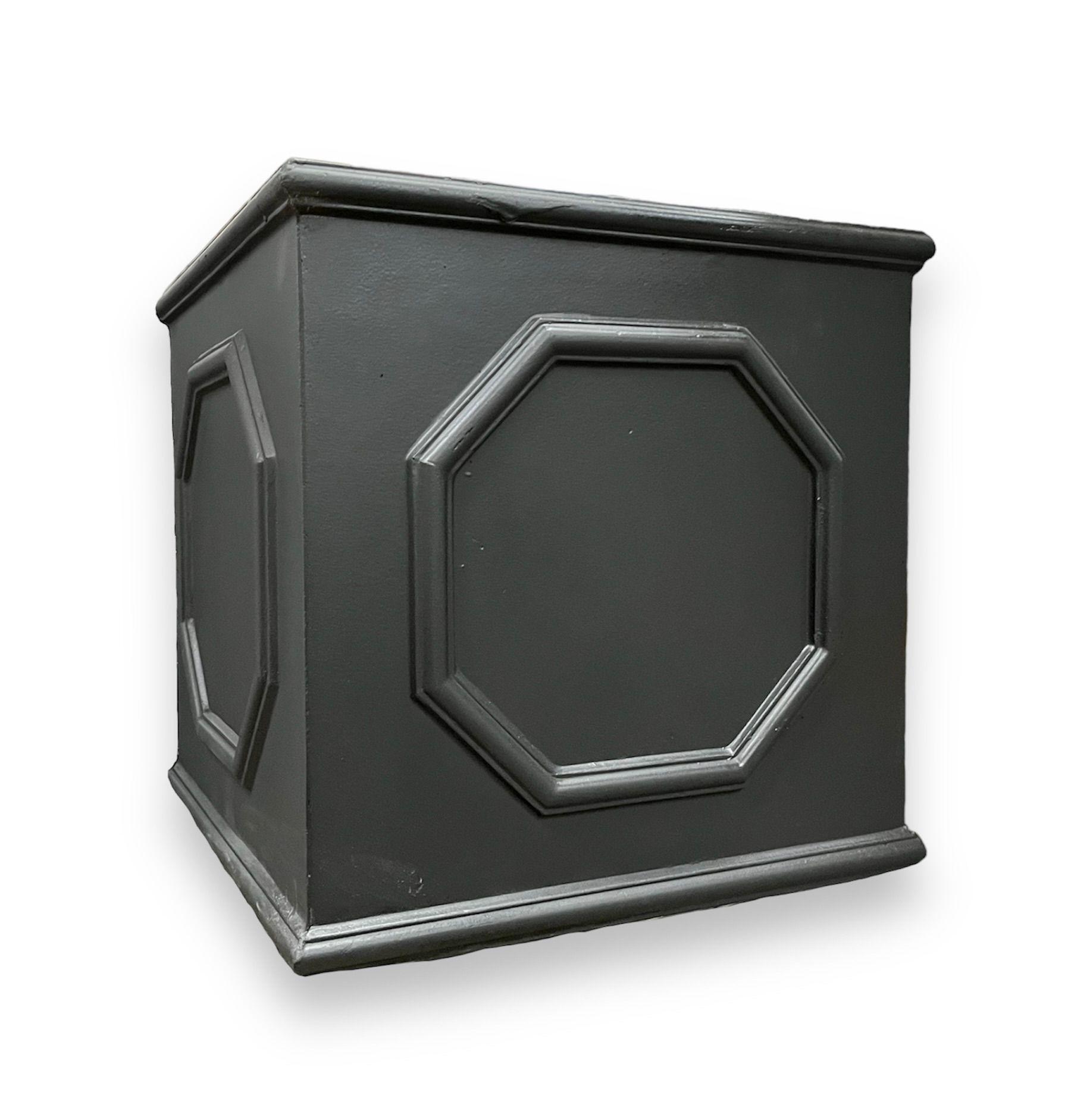 Macetero Fibrocemento grafito con diseño-0