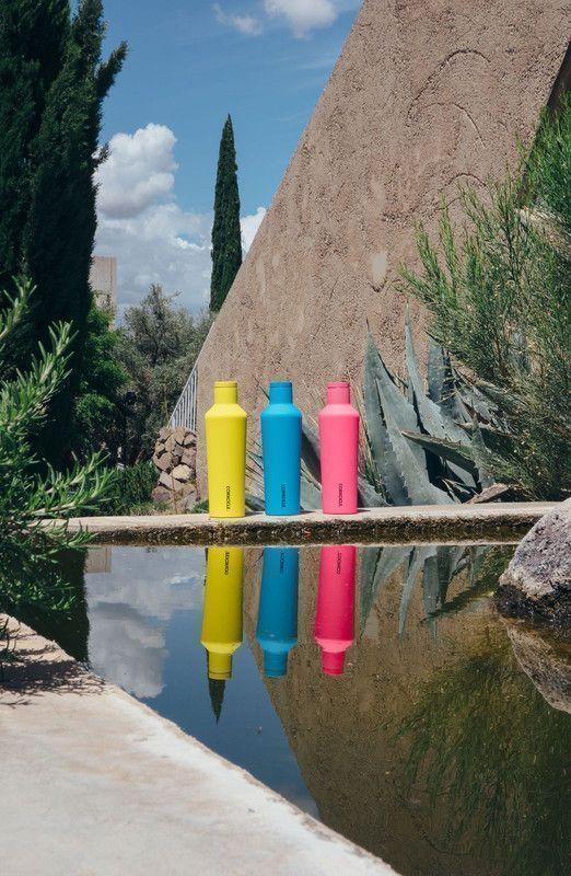 Botella Térmica 473ml CORKCICLE Neon Lights Pink-3