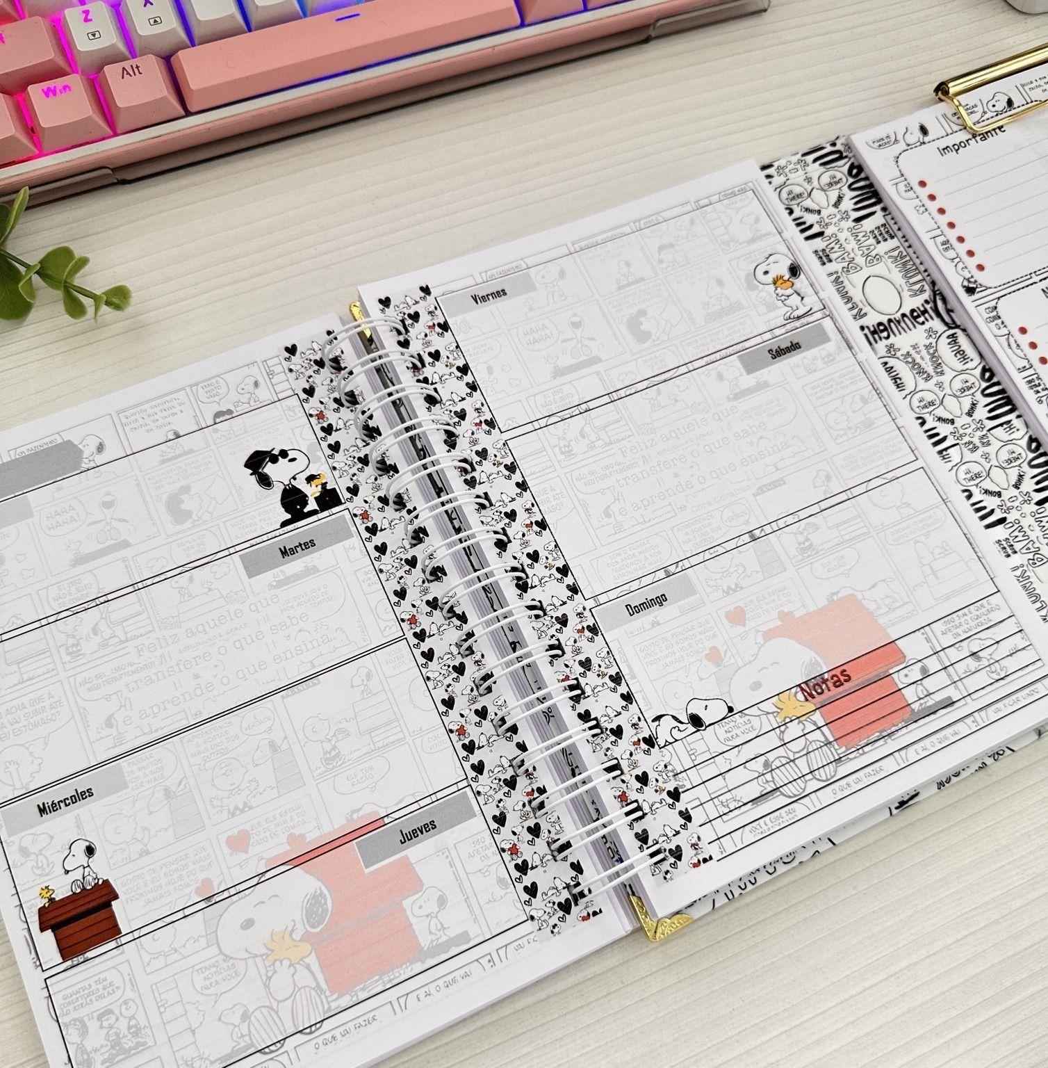 Agenda Tipo Carpeta A5 Diseno Snoopy con Stickers y Accesorios-3