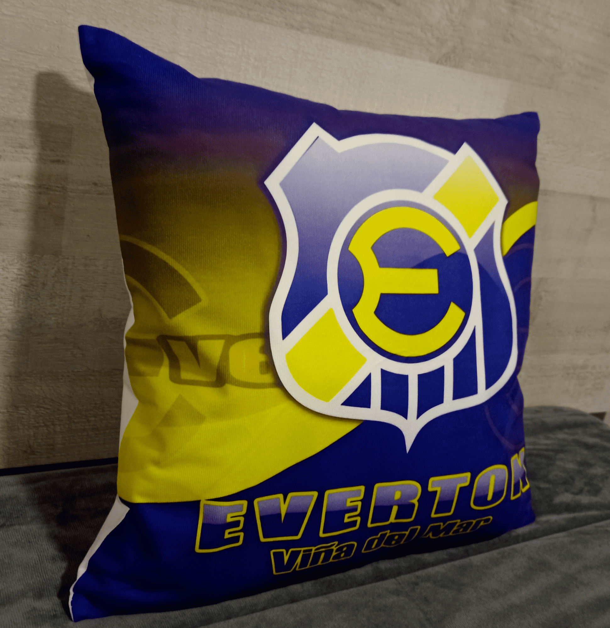 Cojín Felpa 45x45 cm De Everton De Viña Equipo Chileno Extra Suave -2