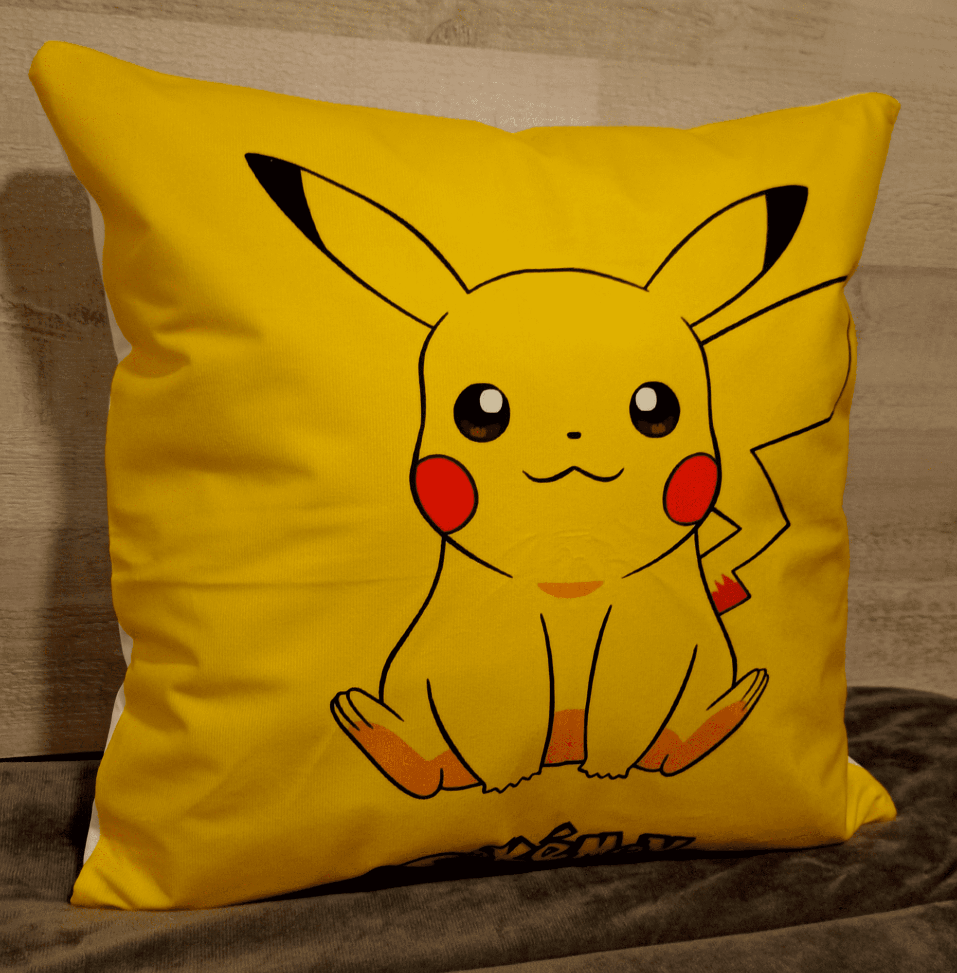 Cojín Felpa 45x45 cm Pikachu Extra Suave -2