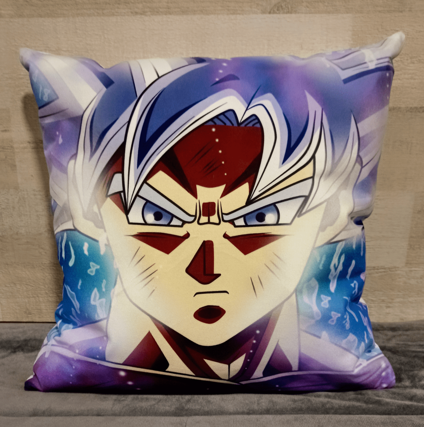 Cojín Felpa 45x45 cm Cara De Goku Ultra Instinto cm Extra Suave -3