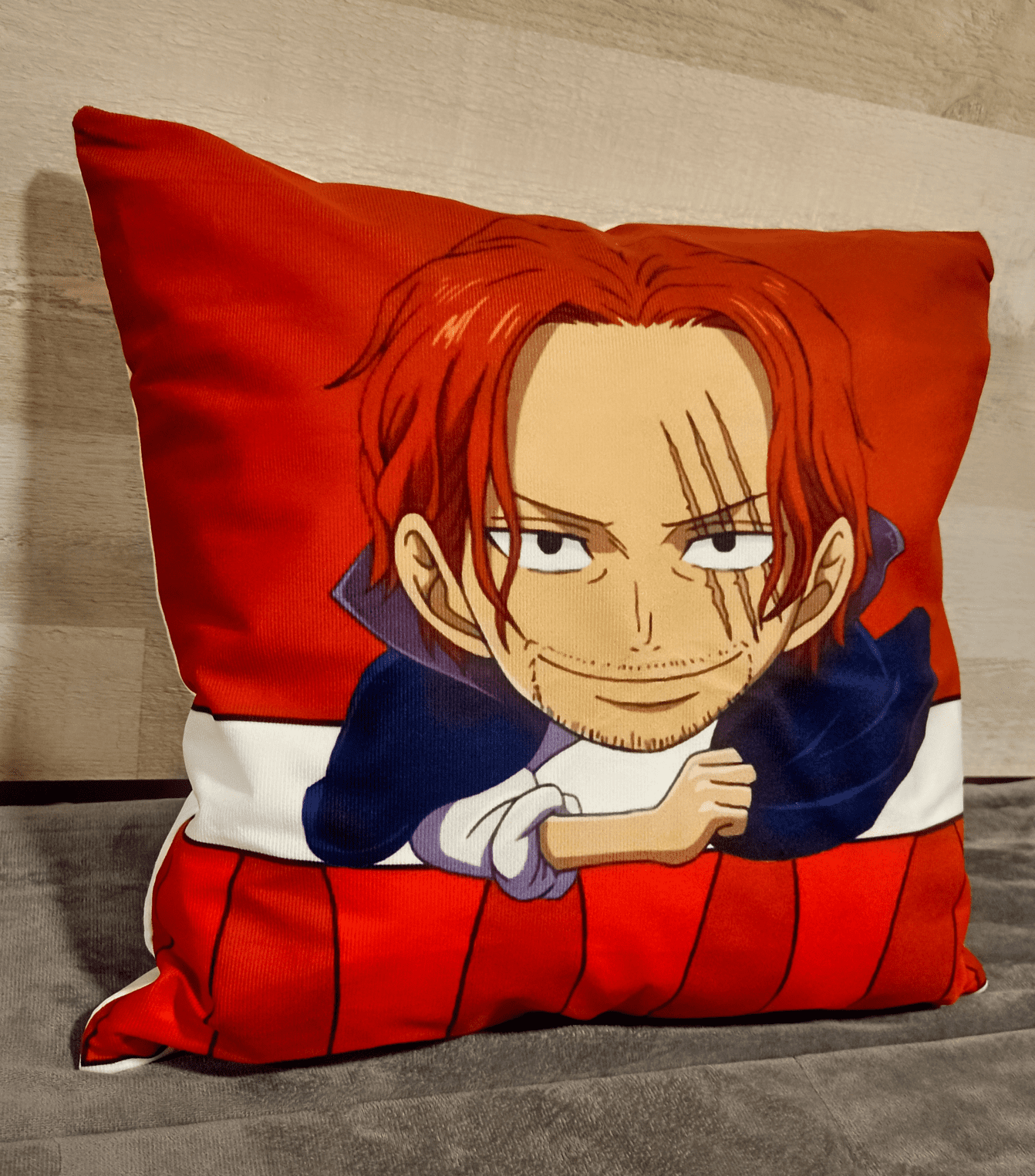 Cojín Felpa 45x45 cm Mini Akagami Shanks Extra Suave -2