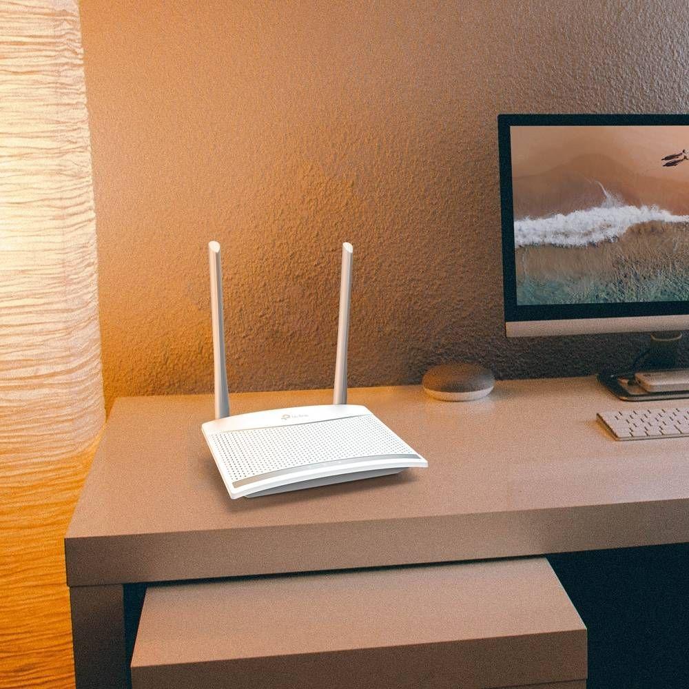 ROUTER TP LINK 300MBPS MULTIMODO WIFI 2 ANTENAS FIJAS DE 5DBI TL WR820N-3