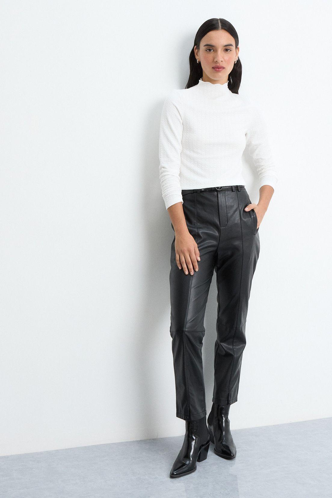 Pantalon Negro iO 11020225007102-0