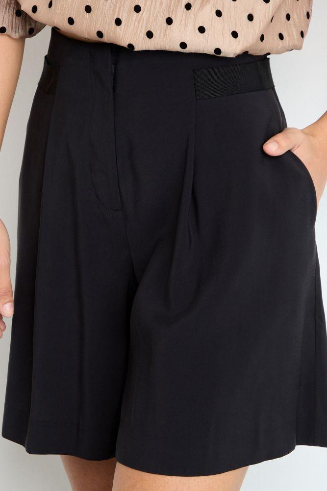 Short Negro iO 11220225002102-3