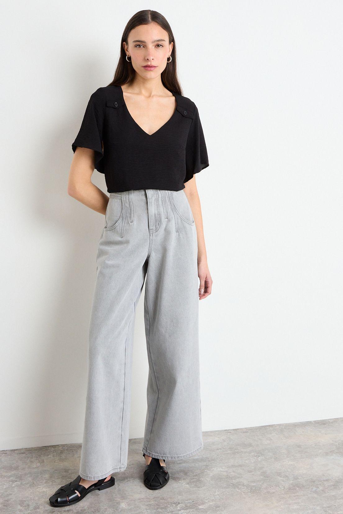 Polera Manga Corta Negro iO 14220225073102-4