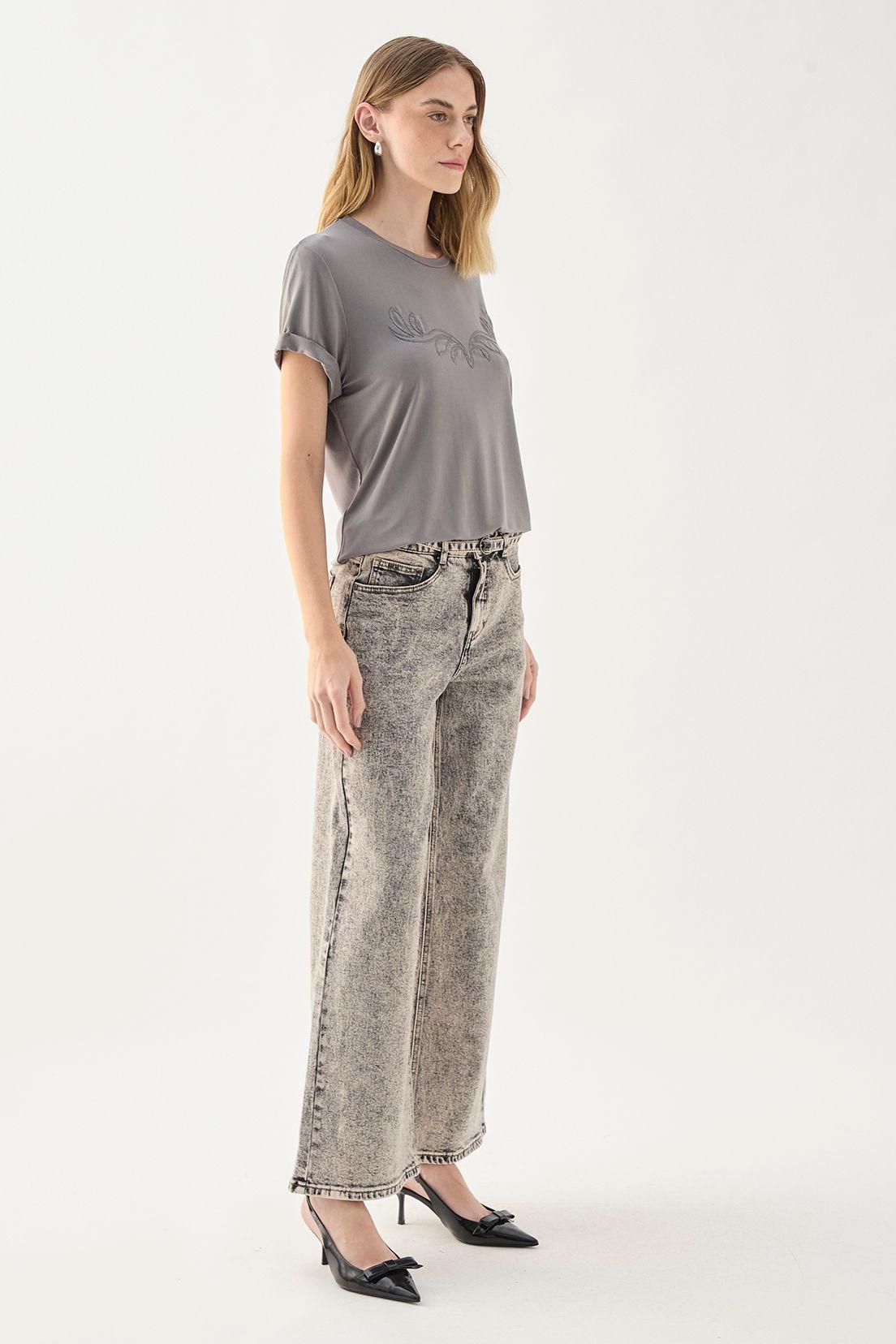 Polera Lisa Bordada Gris 13407125001163-2