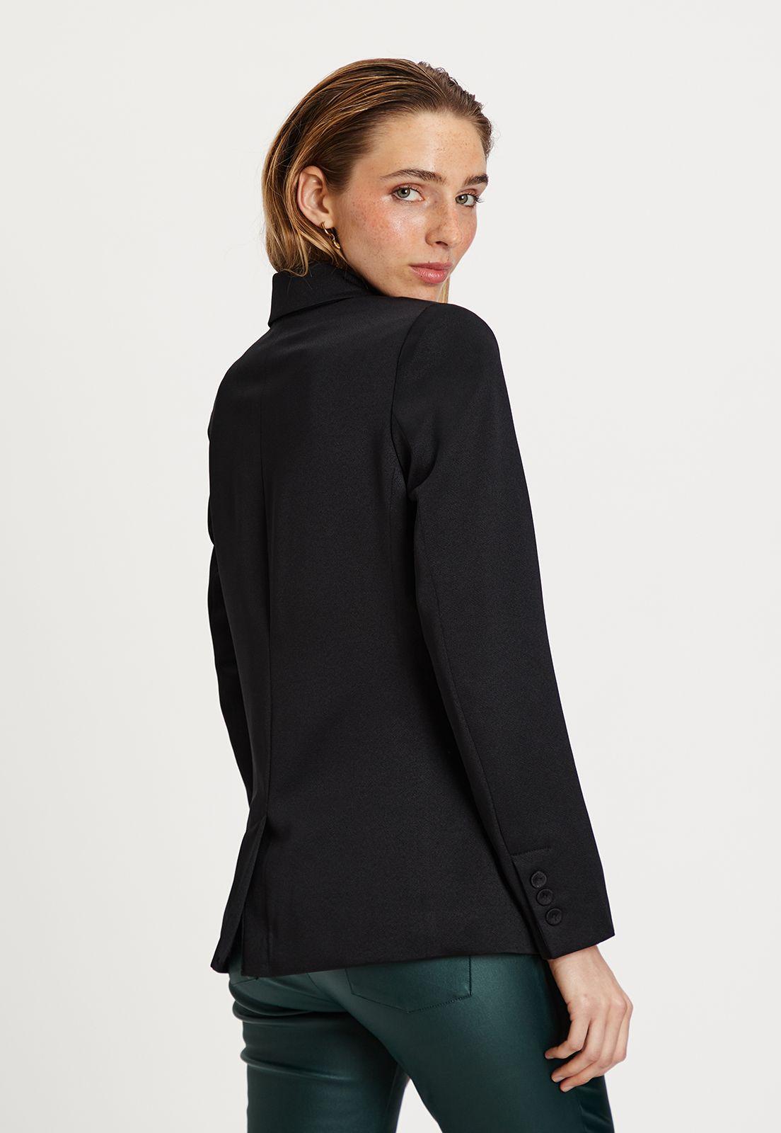 Blazer Liso Negro iO 16020224010102-4