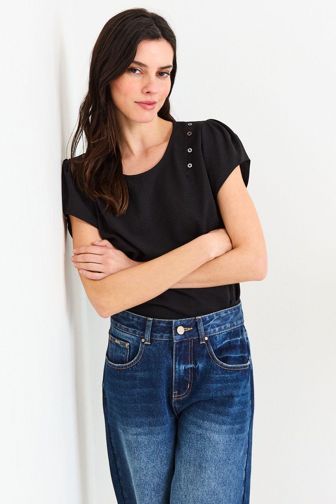 Blusas Manga Corta Negro Ash 14007226060102-1