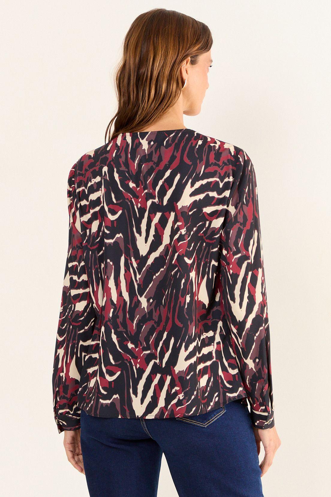 Blusa Cuello Redondo Estampada Negro Ma Griffe 14102126056102-2