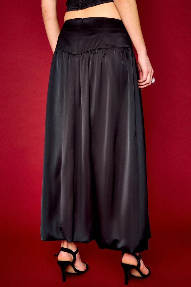 Falda Lisa Larga Negro iO 12320225003102-3