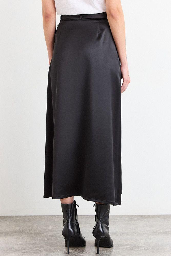 Falda Larga Negro iO 12320226050102-3