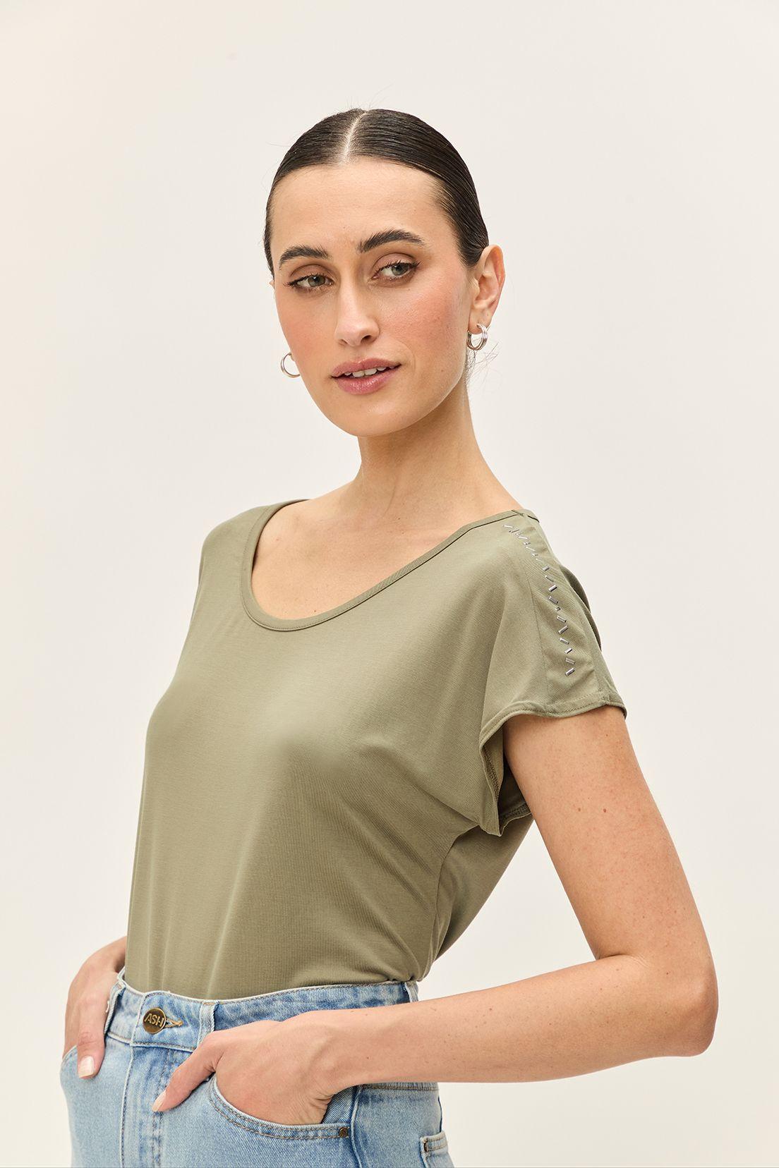 Polera Lisa Verde Ash 14204224002107-1