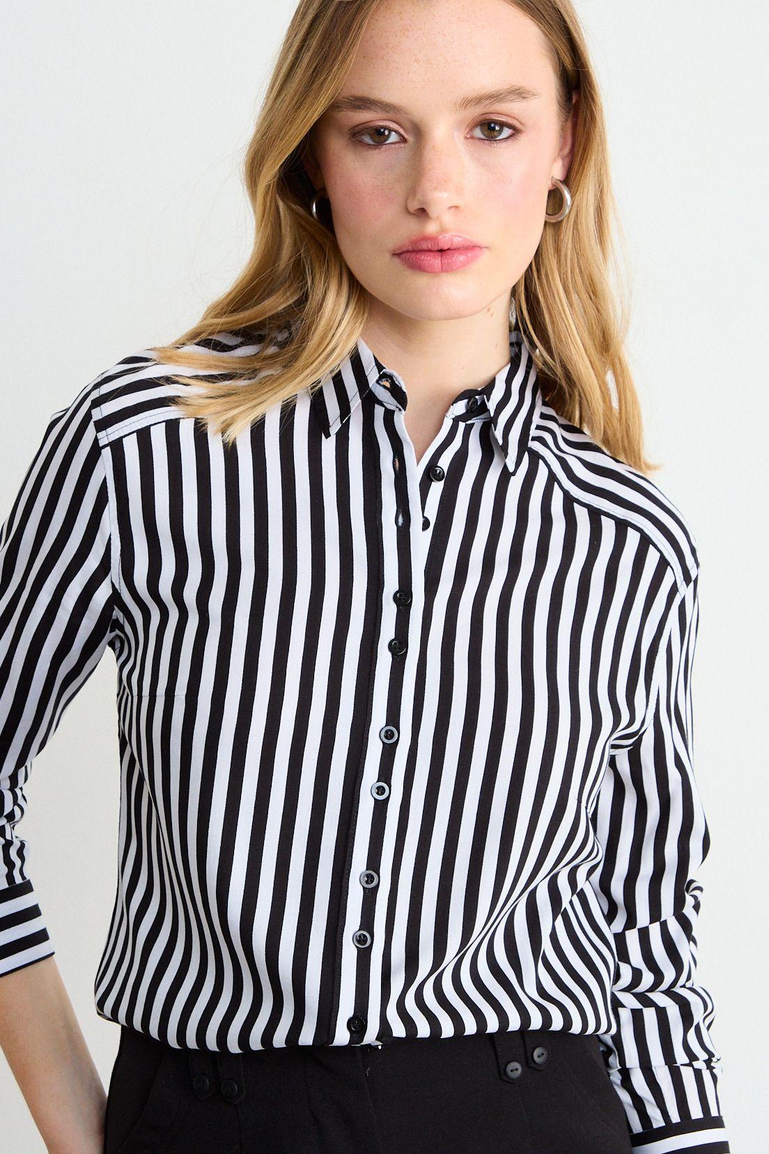 Blusa Fantasia Negro iO 14120126054102-0