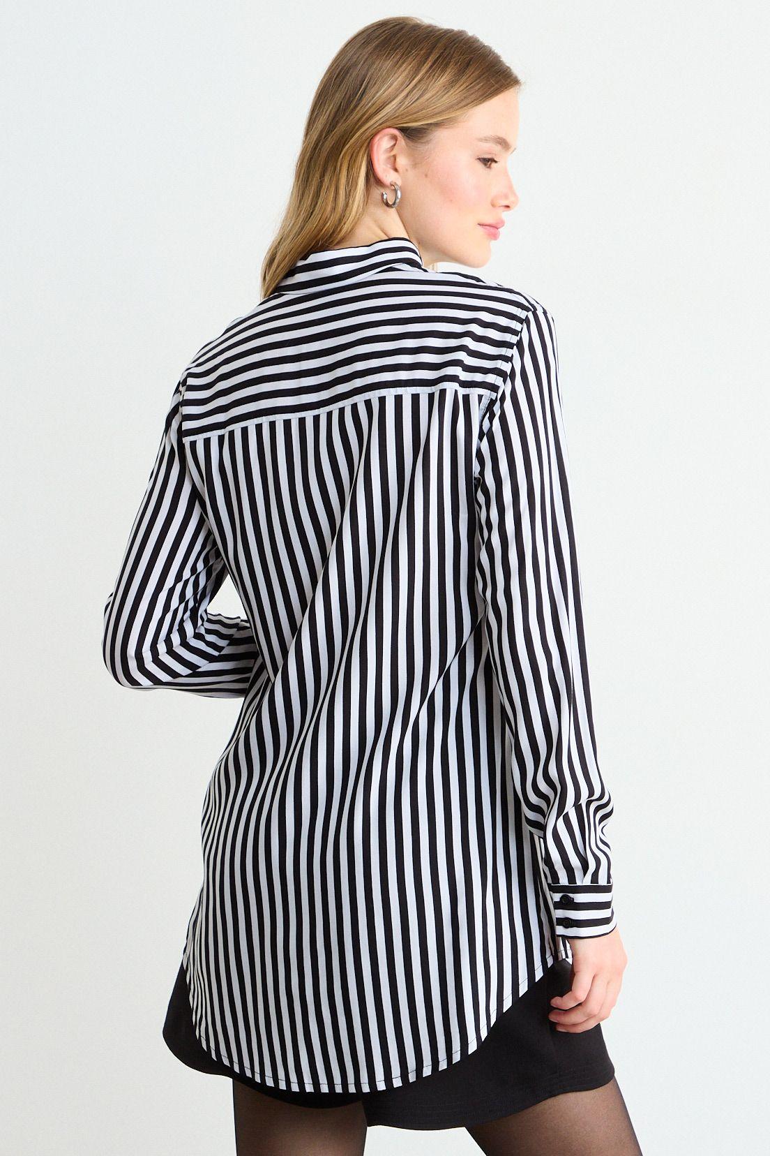 Blusa Fantasia Negro iO 14120126054102-2