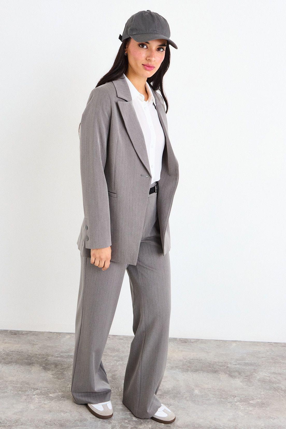 Blazer Fantasia Gris iO 16120226001163-4