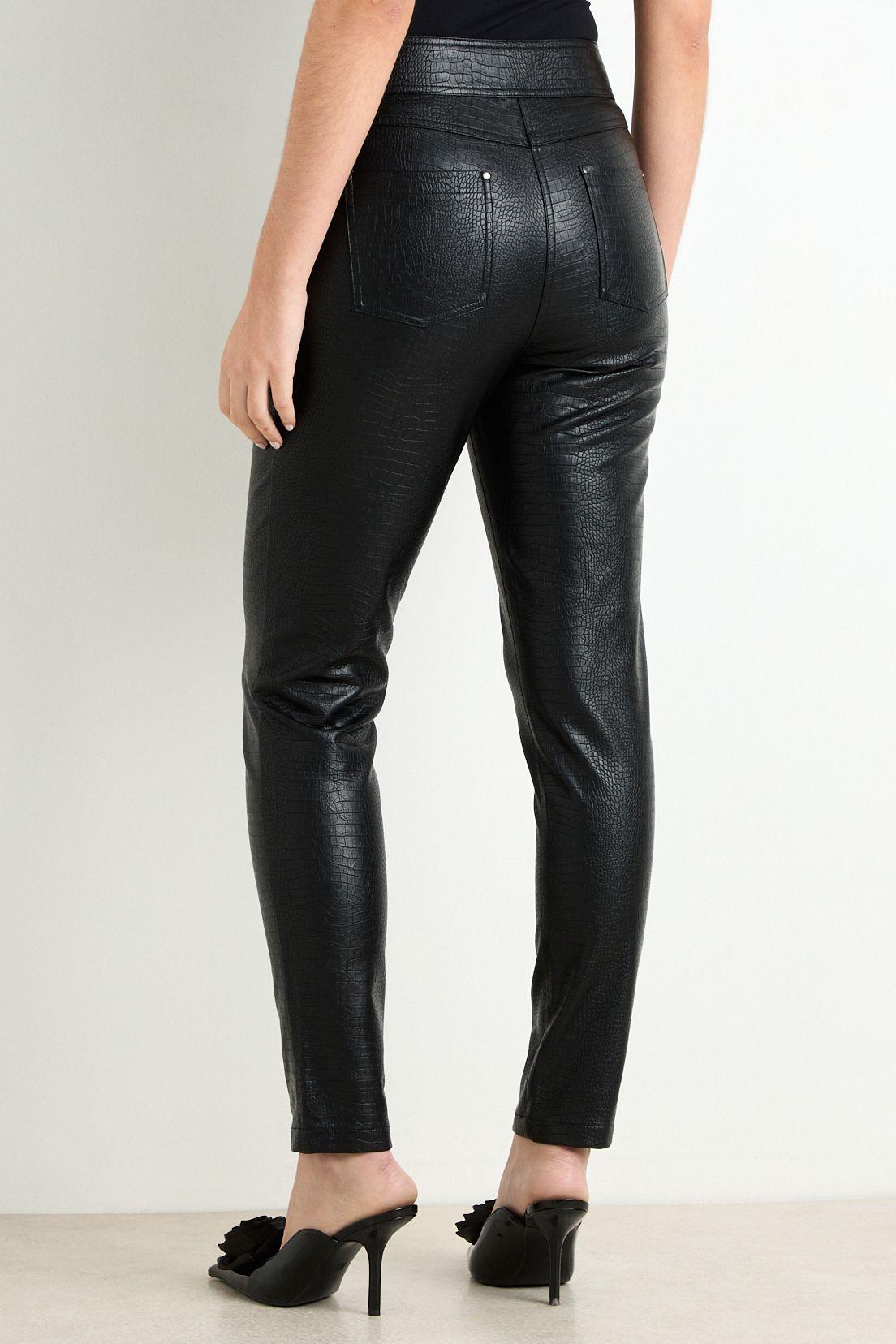 Pantalon Negro Ash 11007225051102-4