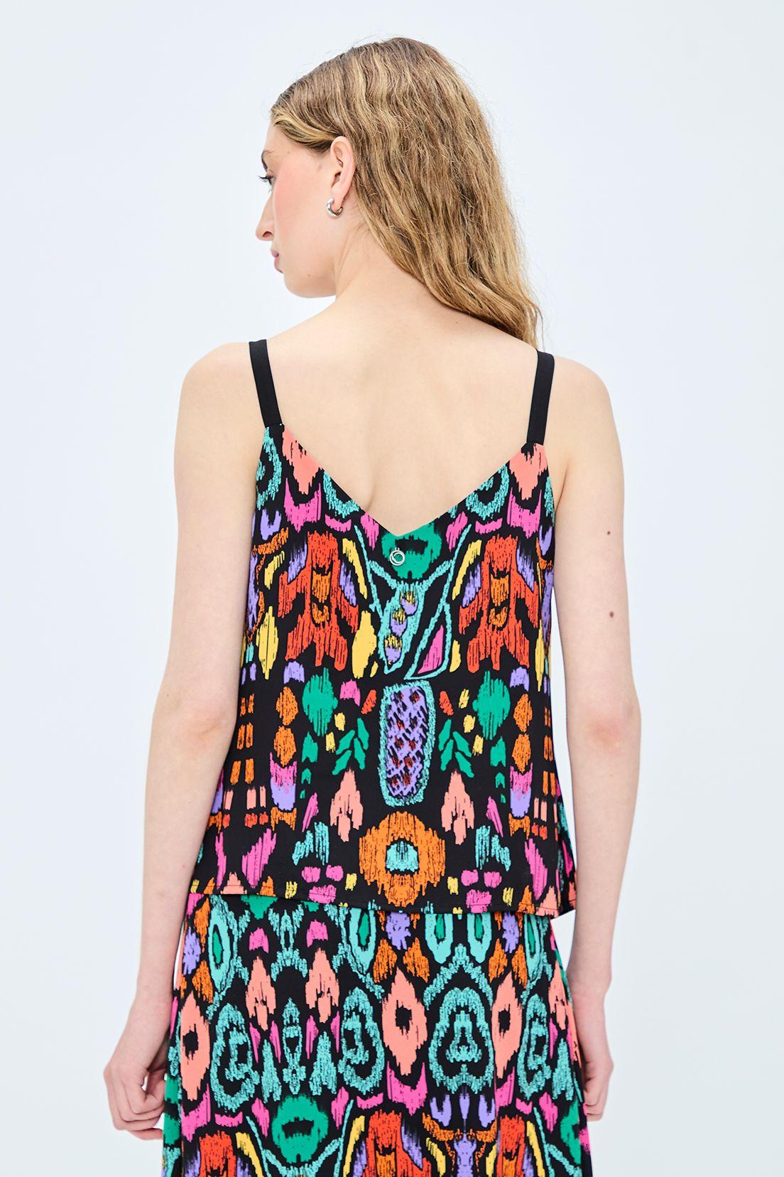 Blusa Fantasia Negro iO 14120224064102-3