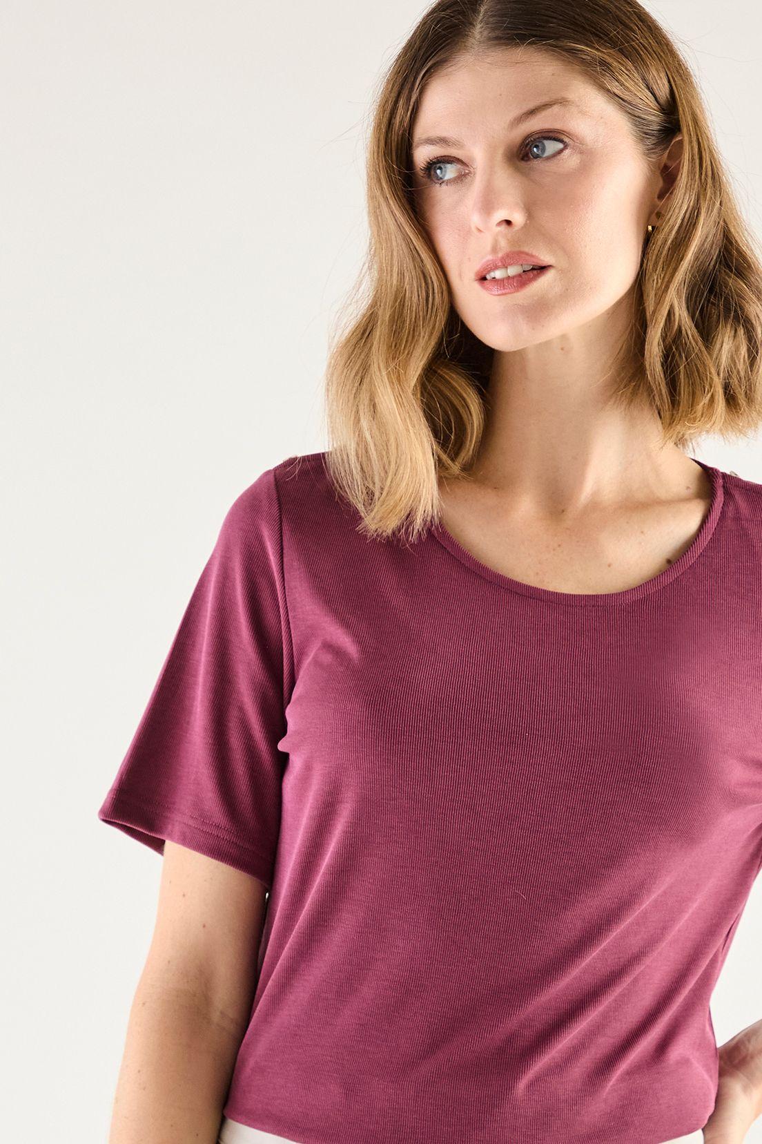 Polera Escote Redondo Acanalada Burdeo Ma Griffe 14202125001112-1
