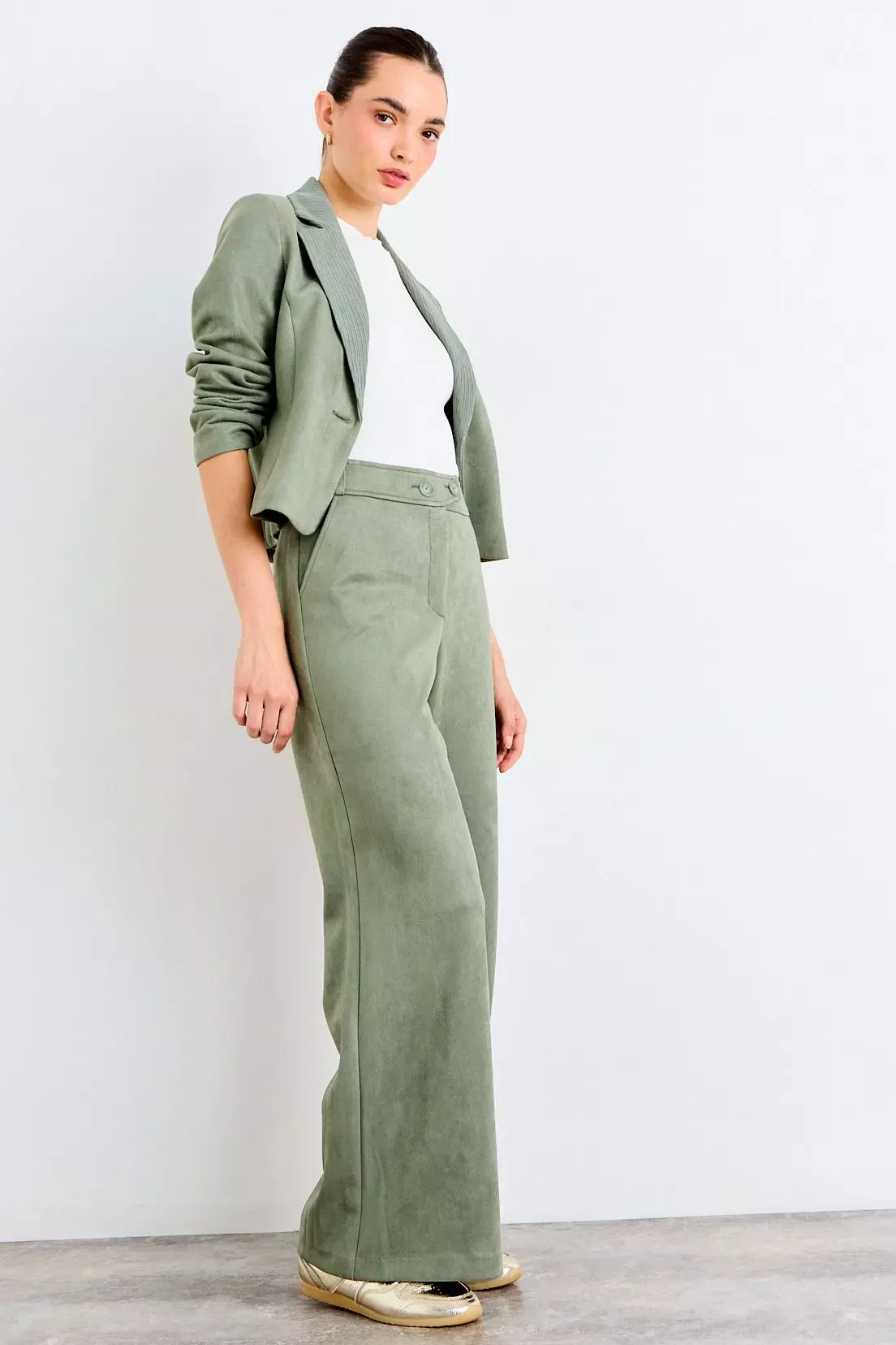 Pantalon Liso Verde Oliva iO 11020126062107-4