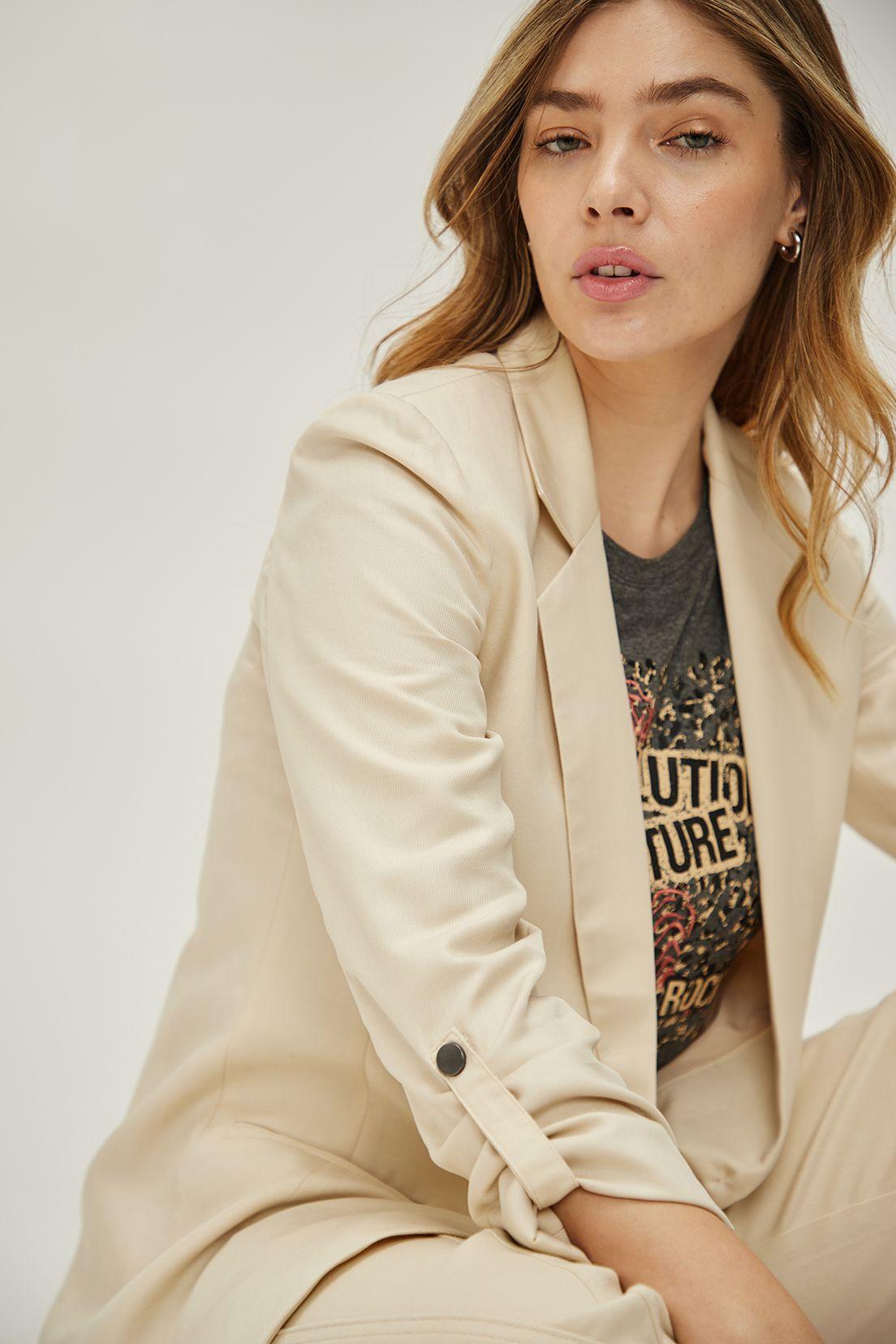 Blazer Liso Beige iO 16020224011106-0