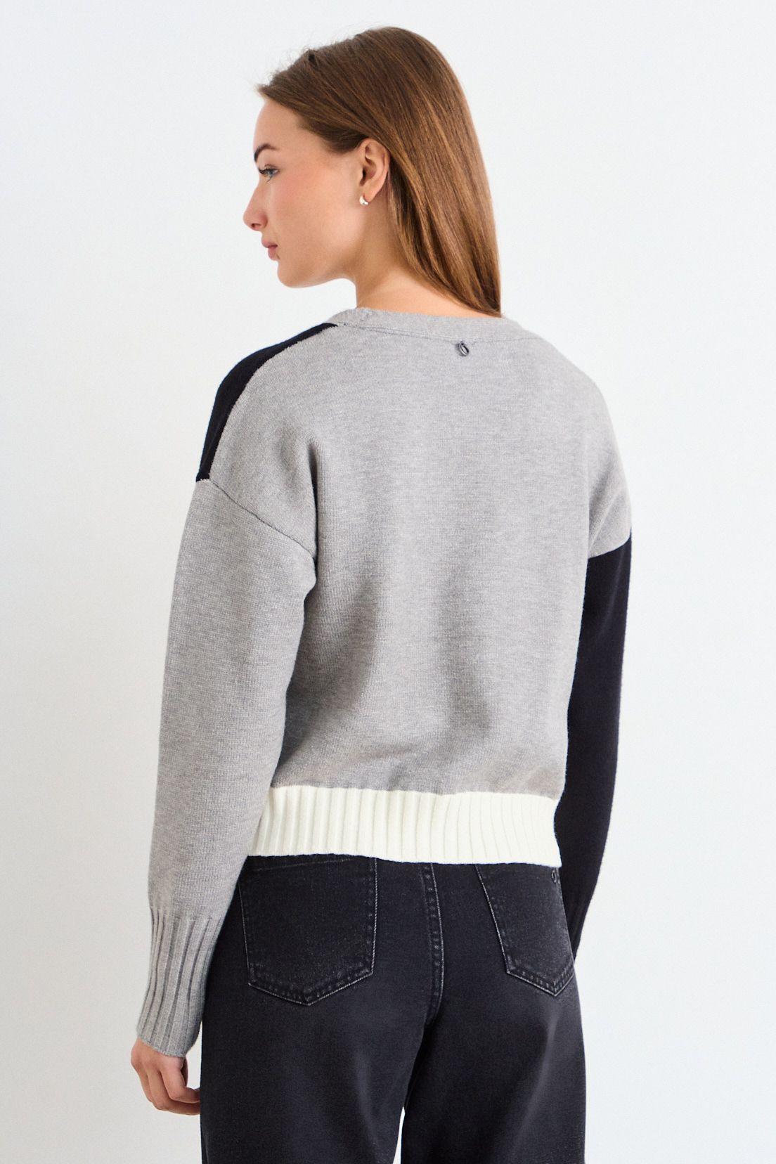 Chaleco Liso Negro iO 18020126003102-2