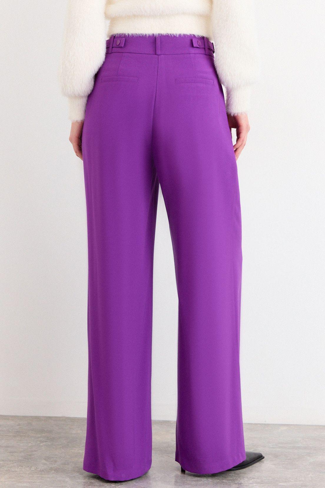 Pantalon Liso Morado iO 11020226002121-3