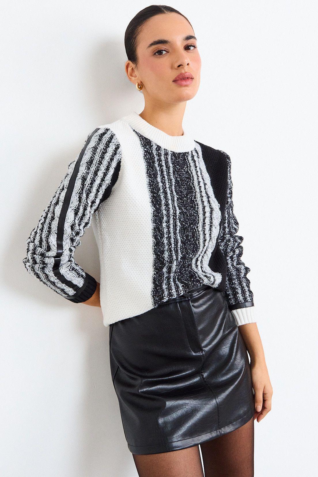 Sweater Fantasia Negro iO 18720126007102-0