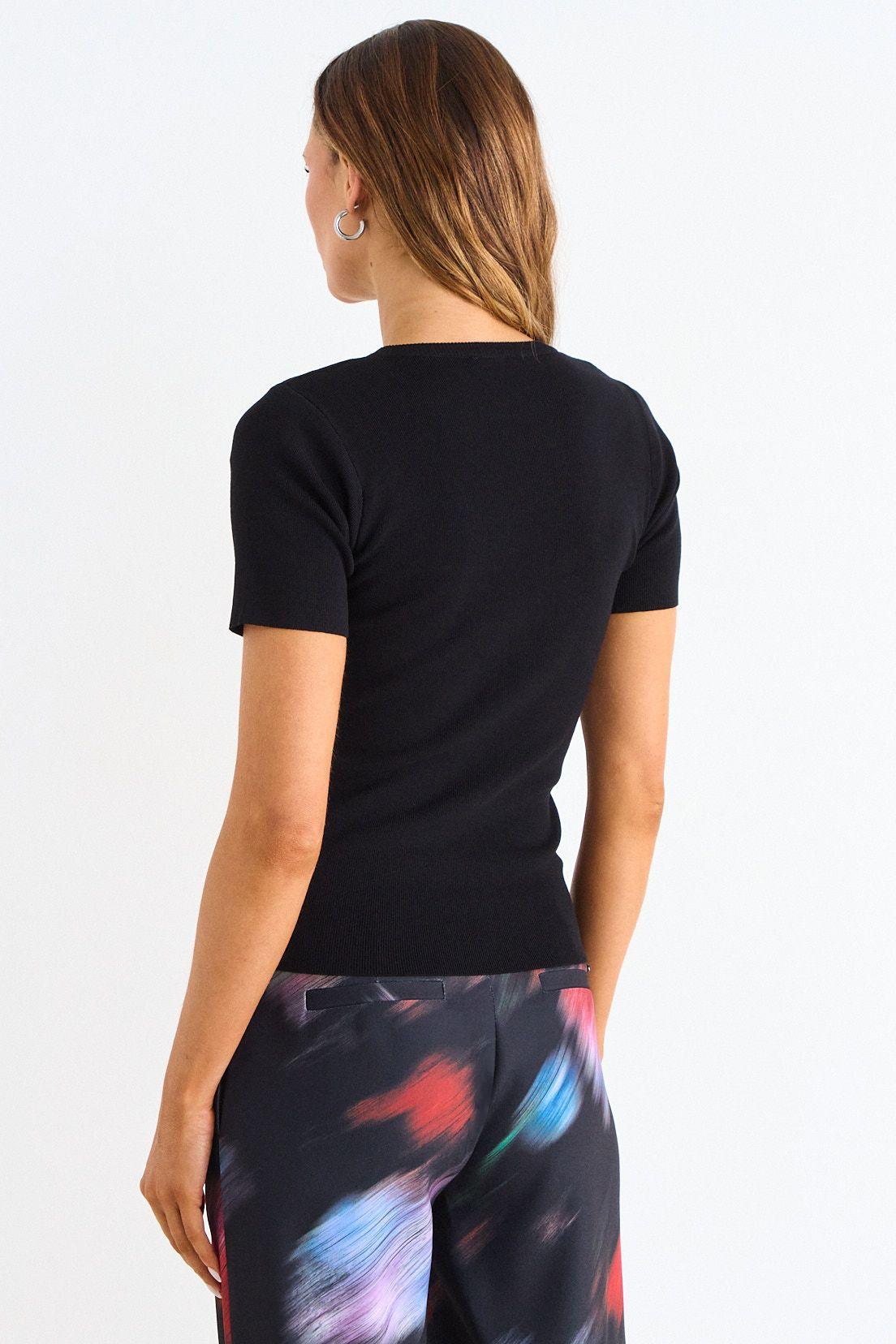 Polera Tejida Negro Ash 18207126052102-2