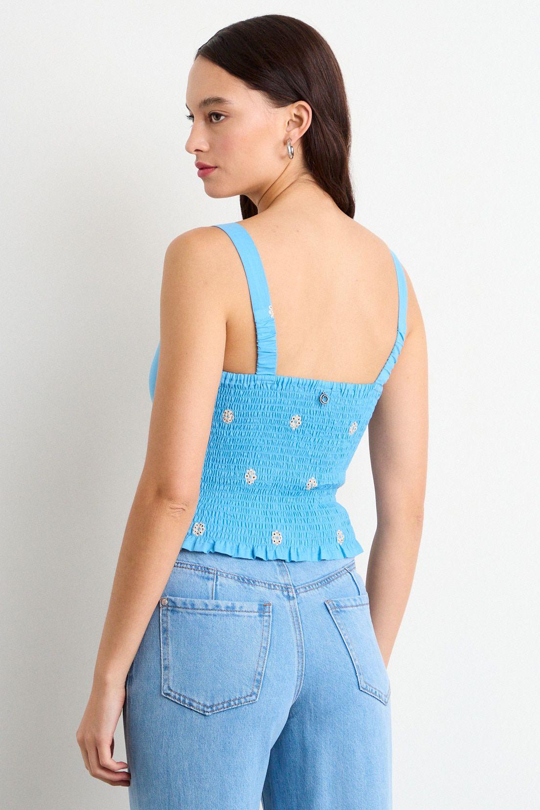 Blusa Lisa Celeste iO 14020126005110-2