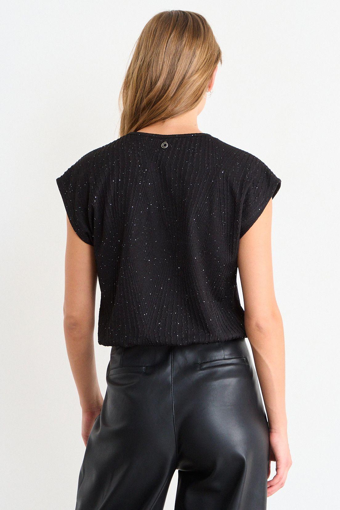 Polera Lisa Negro iO 14220126056102-2