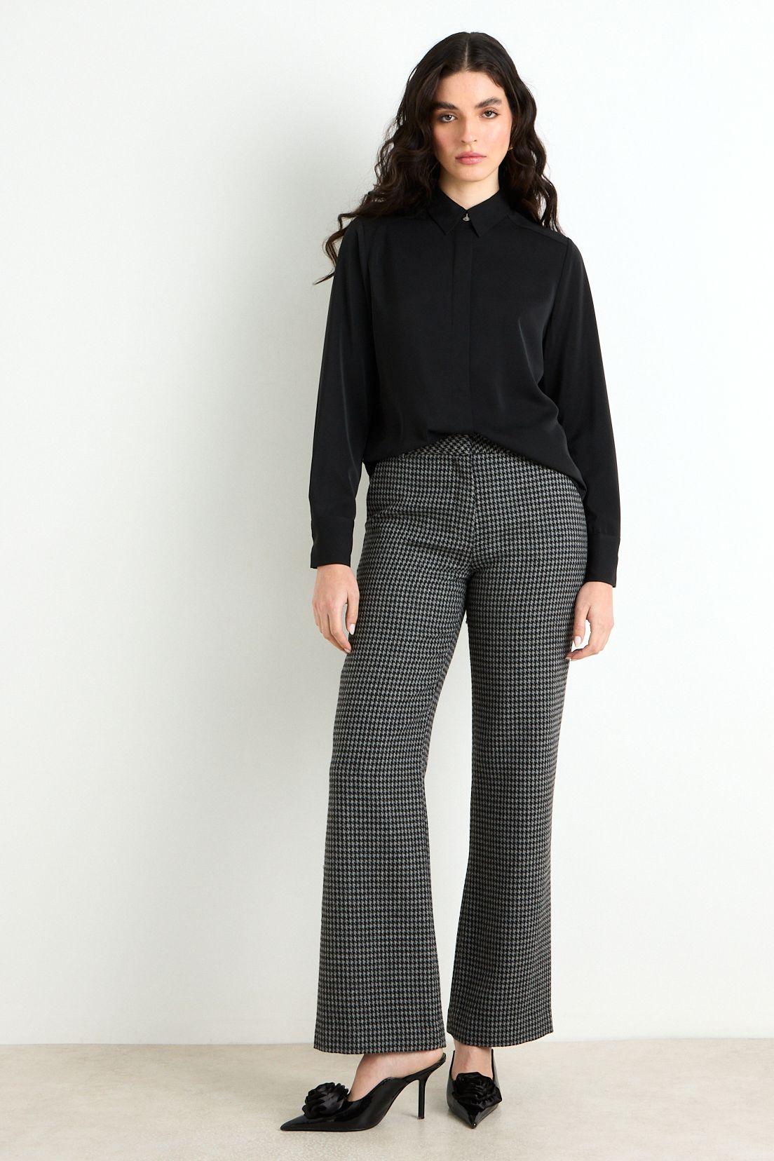 Blusas Manga Larga Negro Ash 14007225090102-4