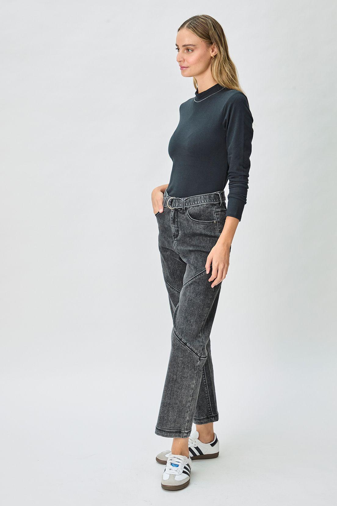 Polera Lisa Negro iO 14220125005102-3