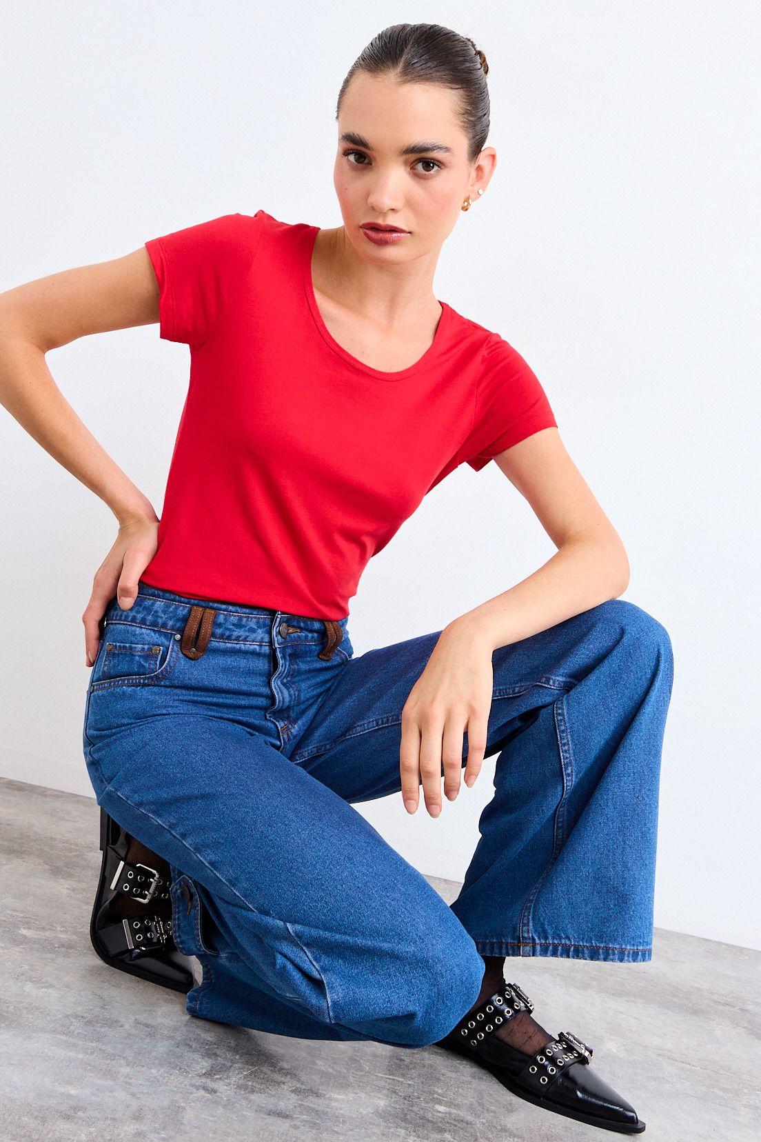 Polera Lisa Rojo iO 14204225092103-2