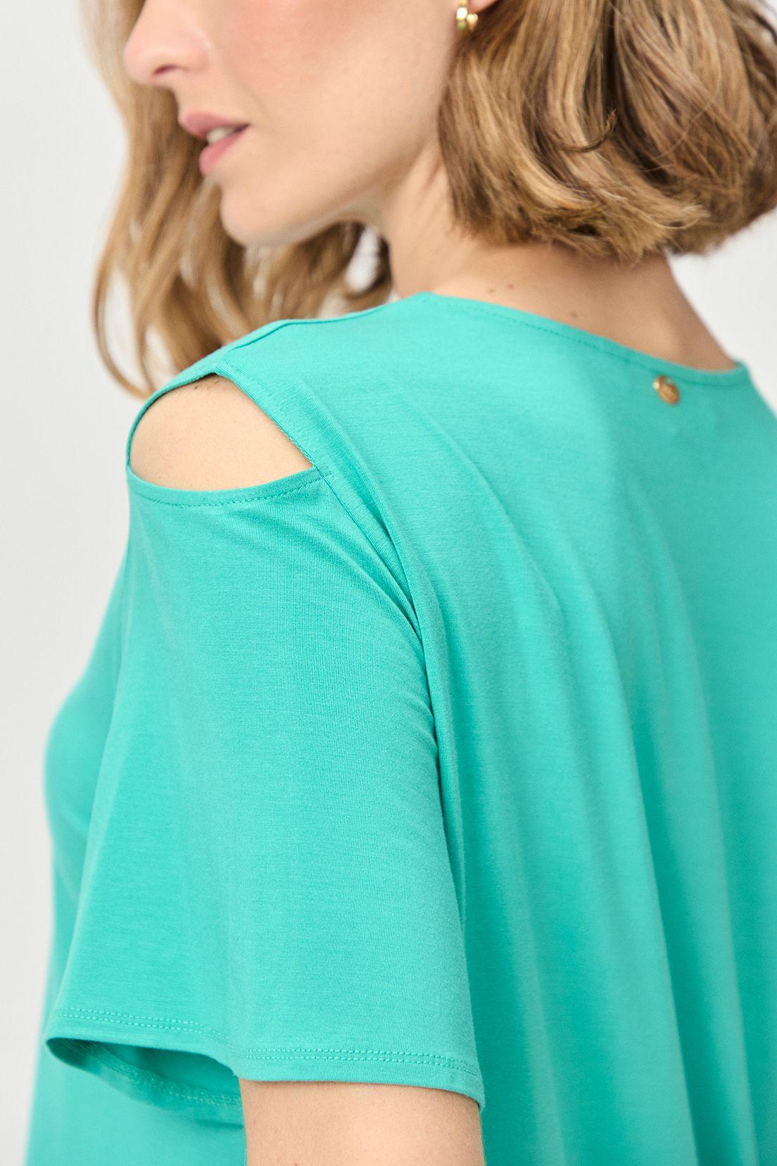 Polera Corte En Hombro Verde Ma Griffe 14202224061217-1