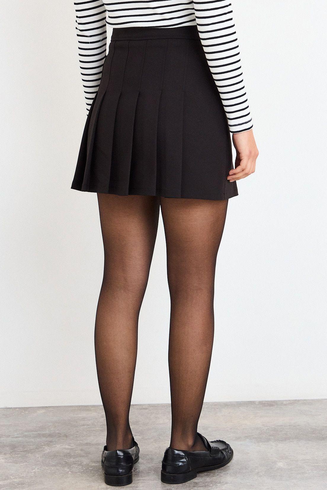 Short Liso Negro iO 11220226100102-3