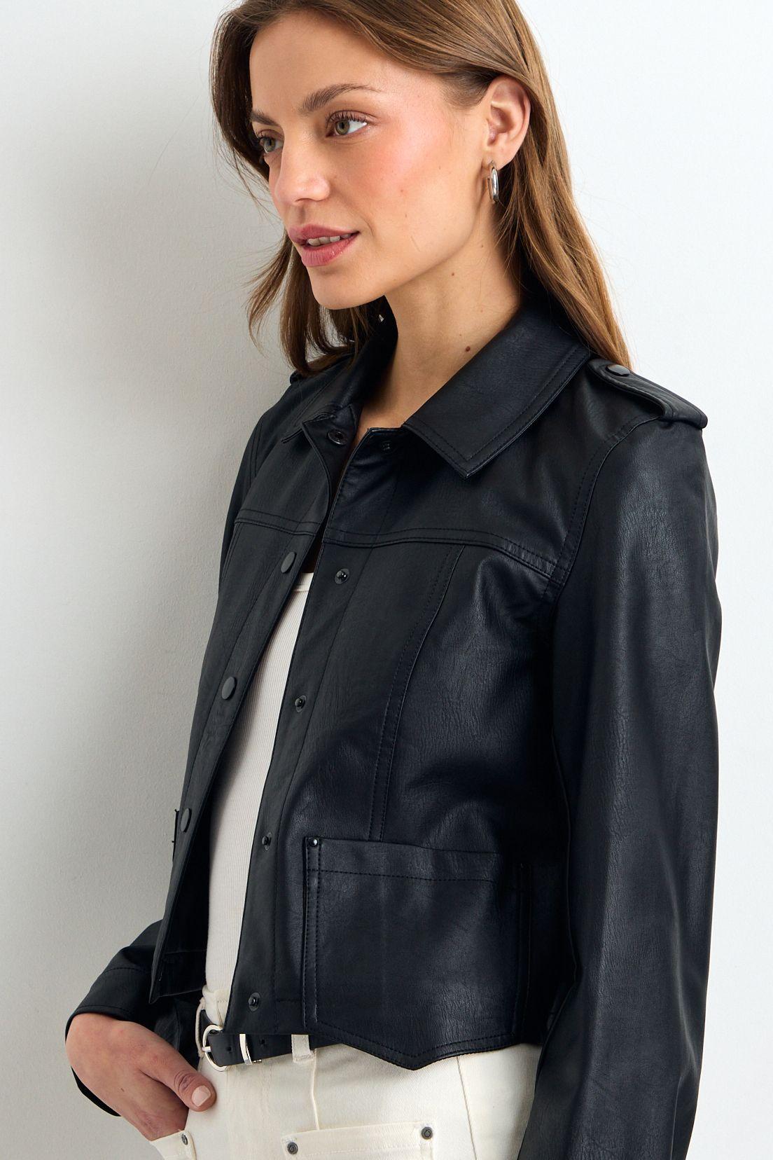 Chaqueta Negro iO 17520225008102-2
