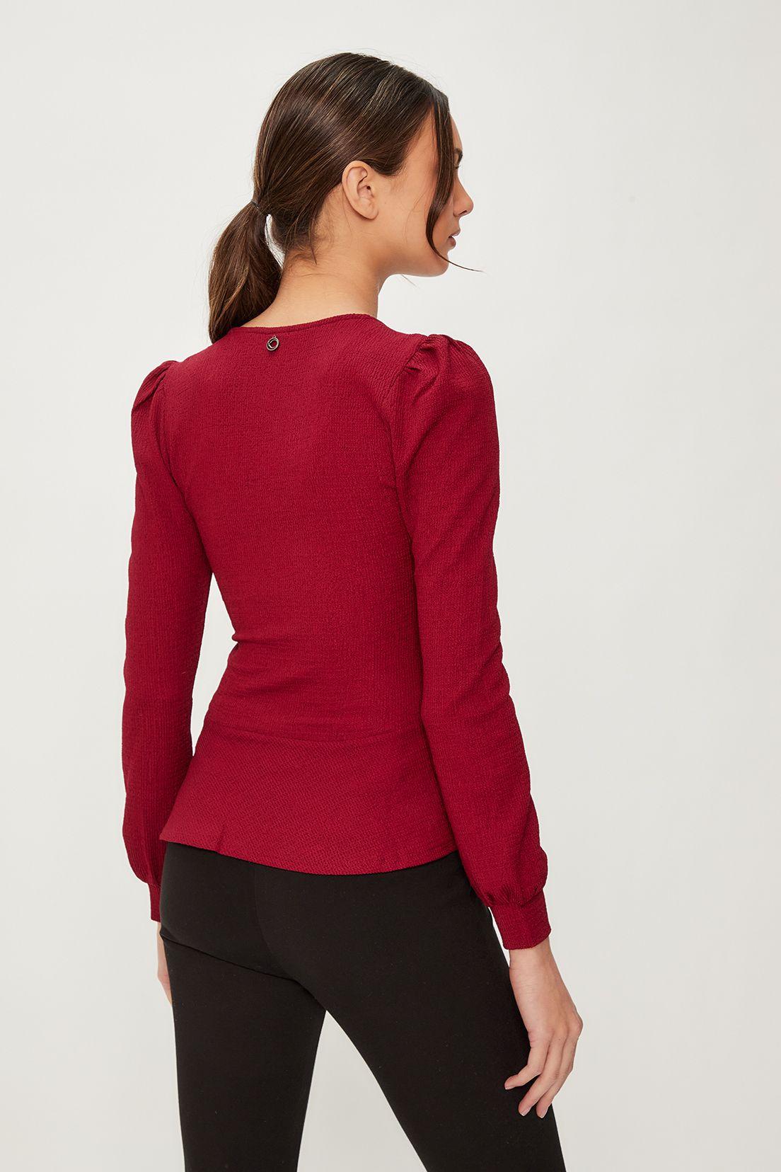 Polera Lisa Burdeo iO 14220224051112-3