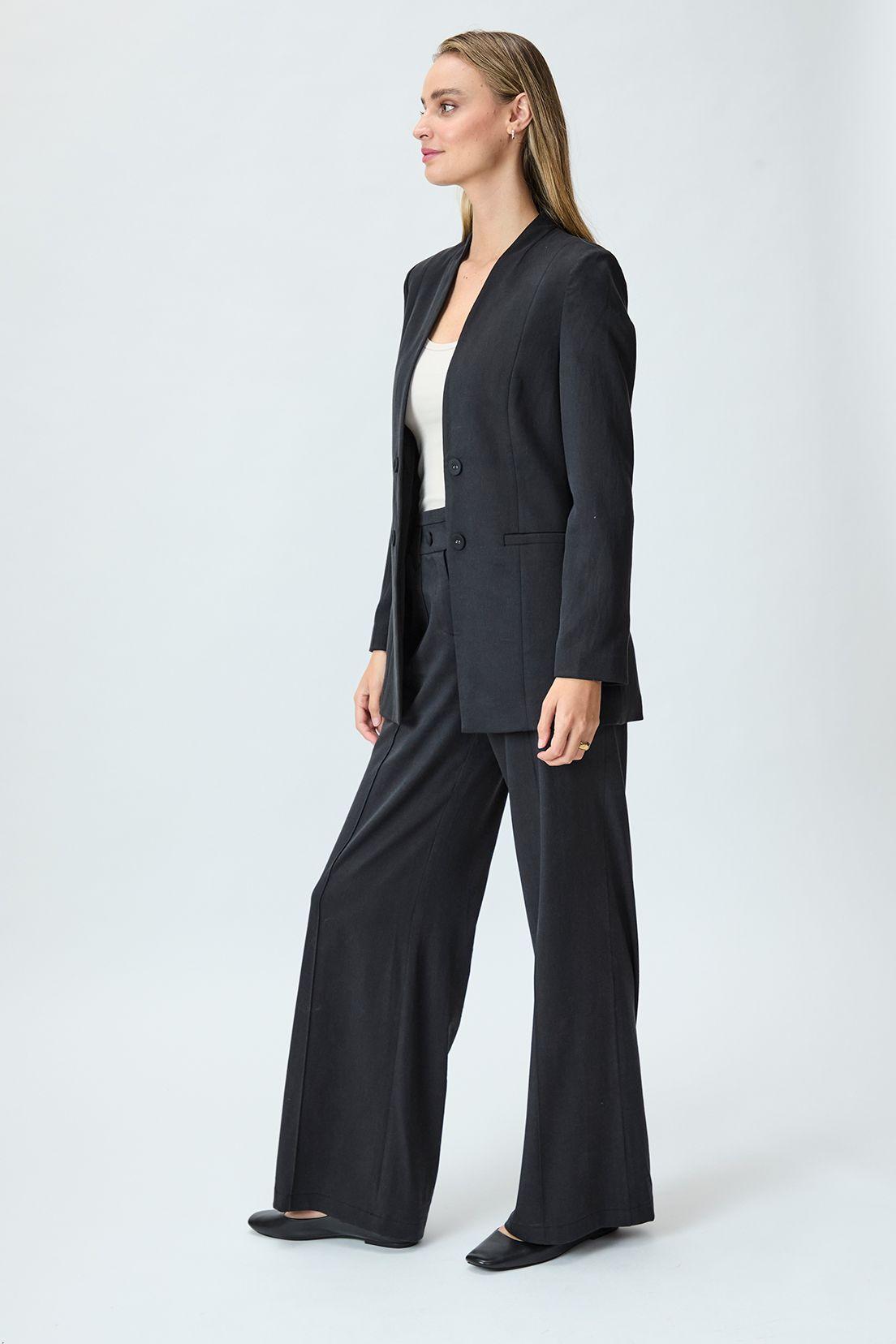 Blazer Liso Negro iO 16020125052102-2