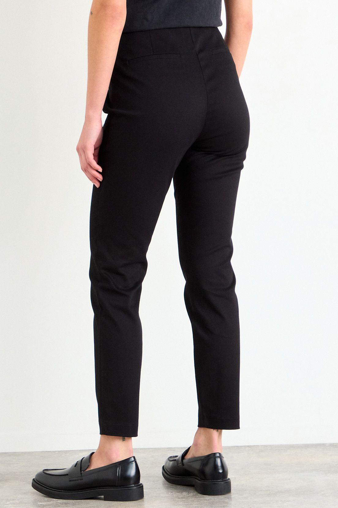 Pantalon Liso Negro iO 11020126006102-3