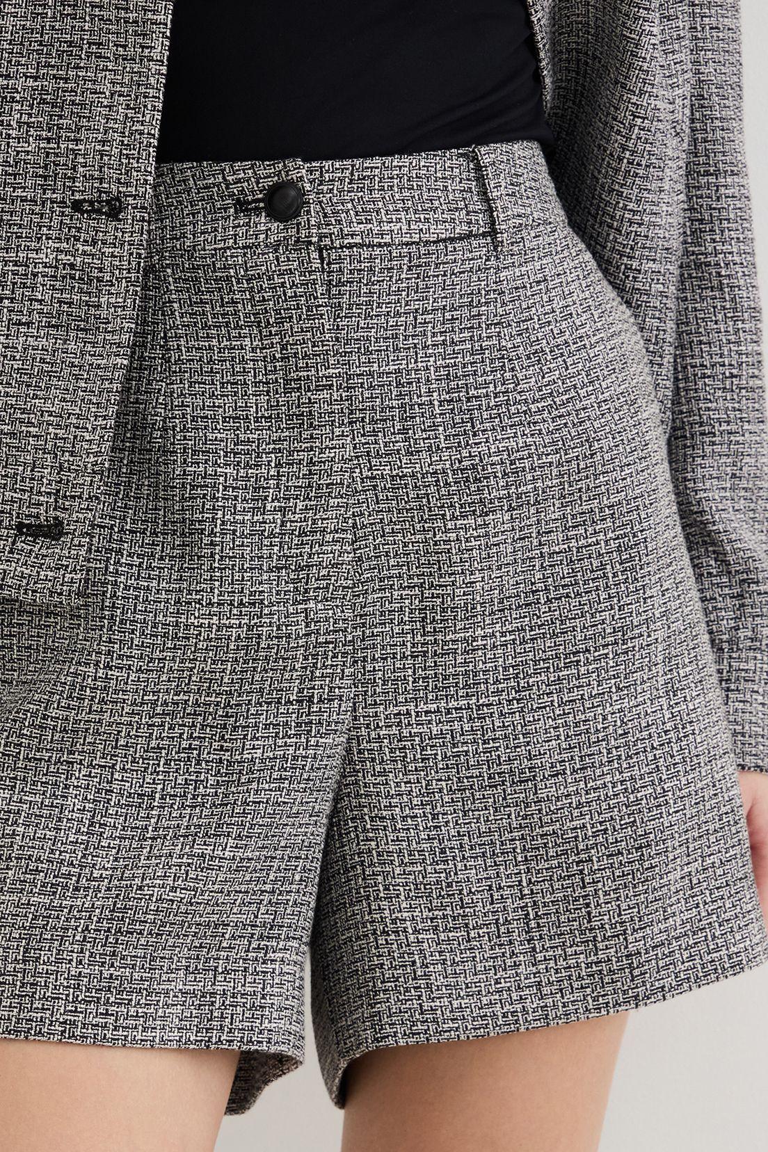 Short Liso Negro 11207125050102-2