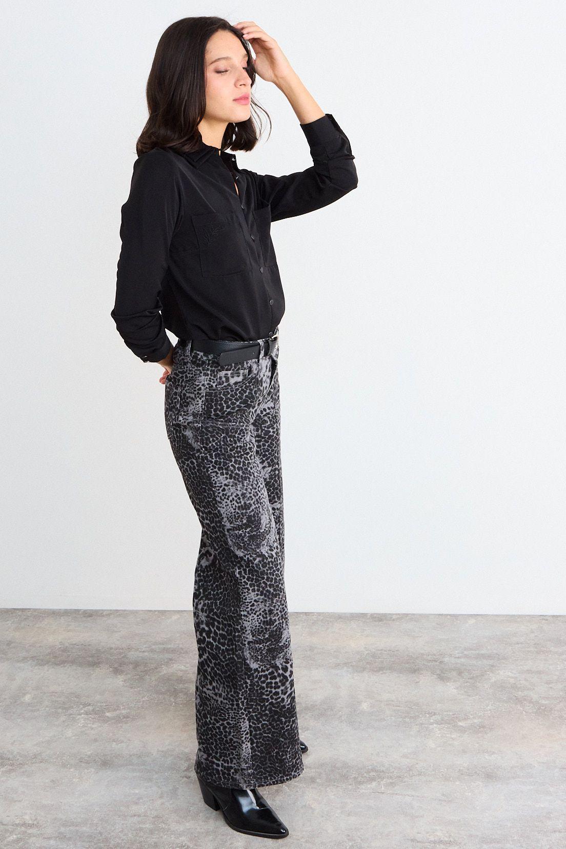 Blusa Lisa Negro iO 14020126013102-3